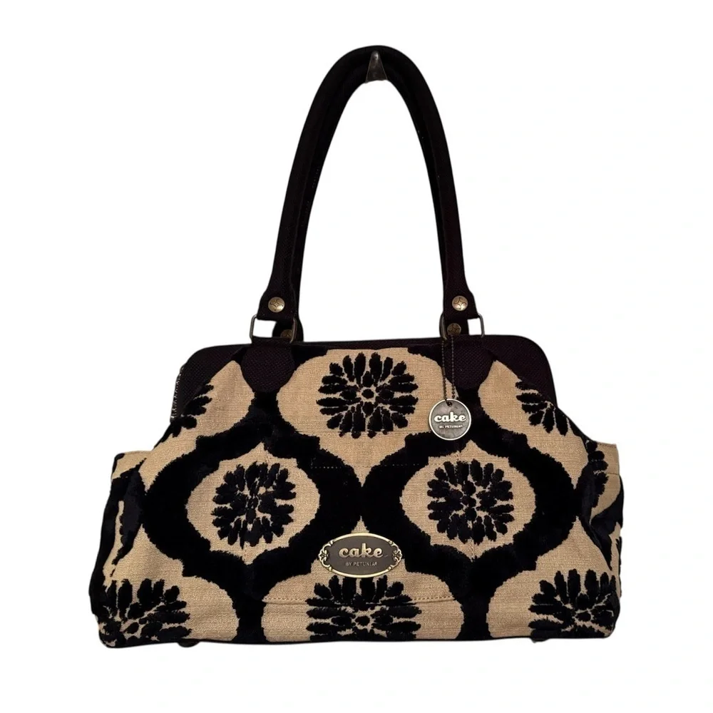 Petunia Pickle Bottom Diaper Bag